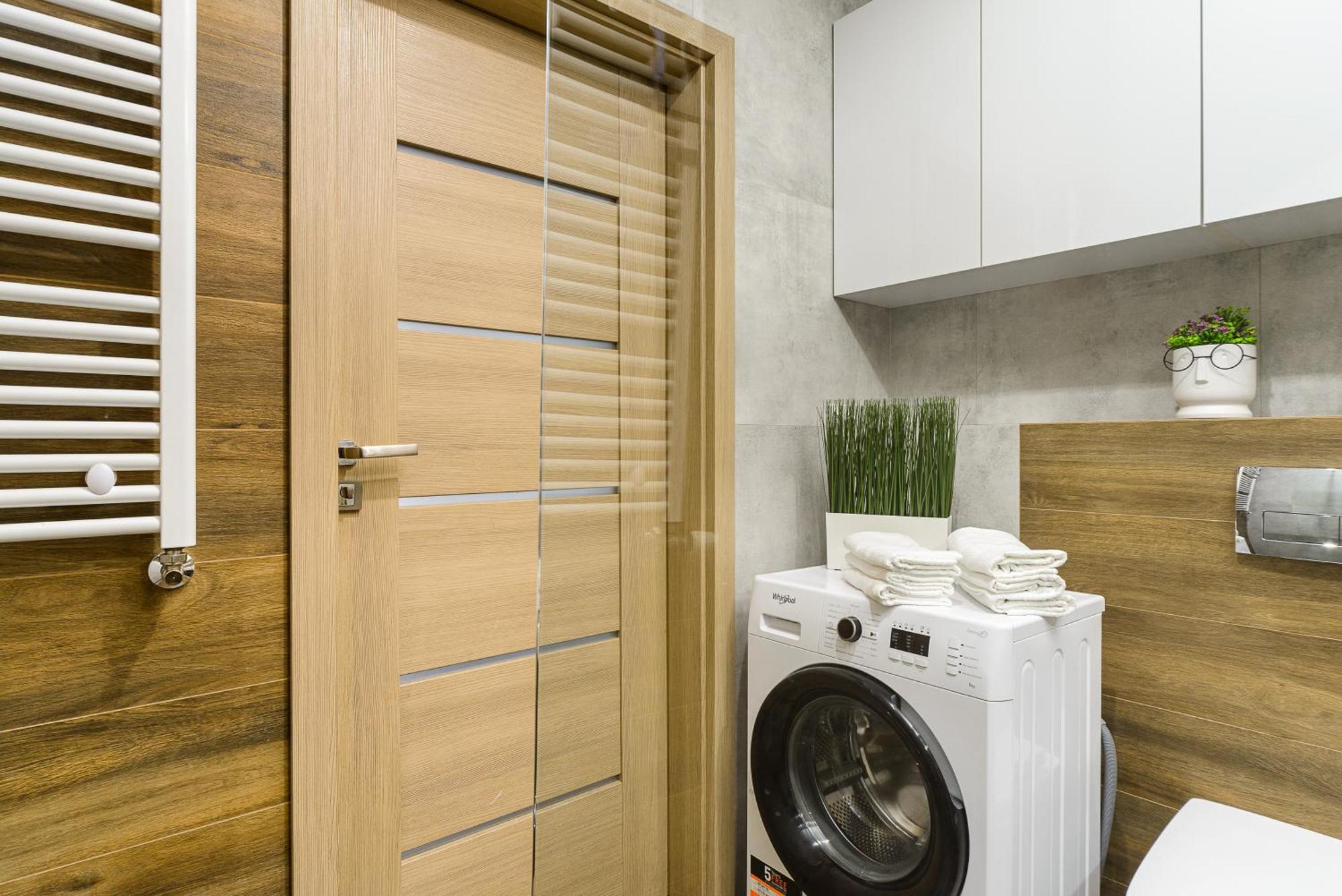 לודז' Lumina Stylish 3-Room Apart With Balcony מראה חיצוני תמונה